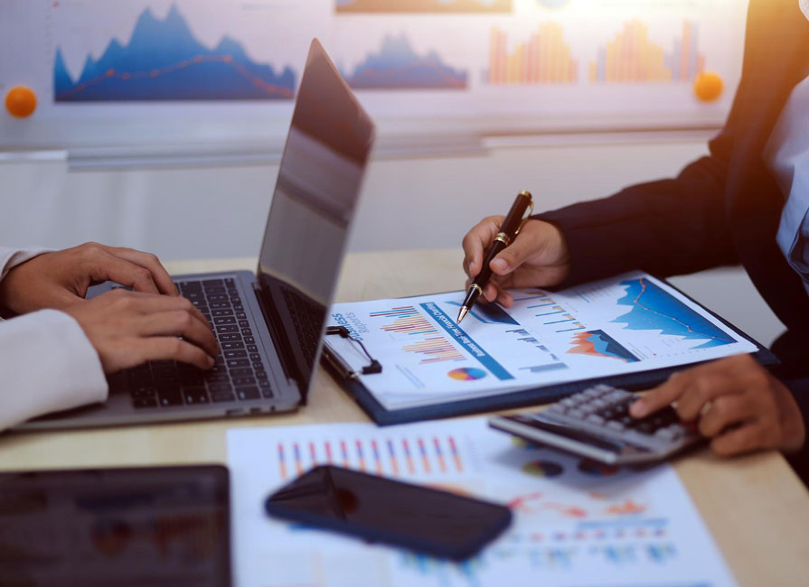Finance Decisions Image